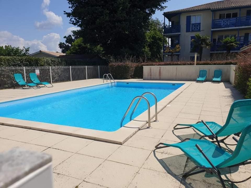Domaine Des Pins Audenge Bassin D'Arcachon Apartment Exterior photo